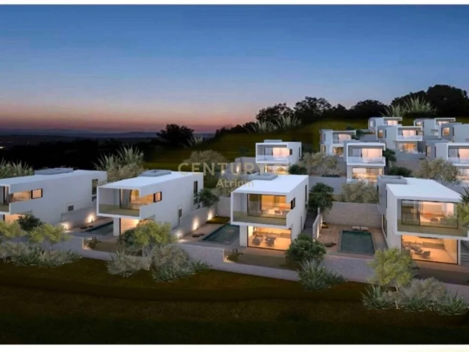 Sarande, shitet Vile 2 Katshe , 172 m² (Sarande) Cmimi sipas kerkeses.