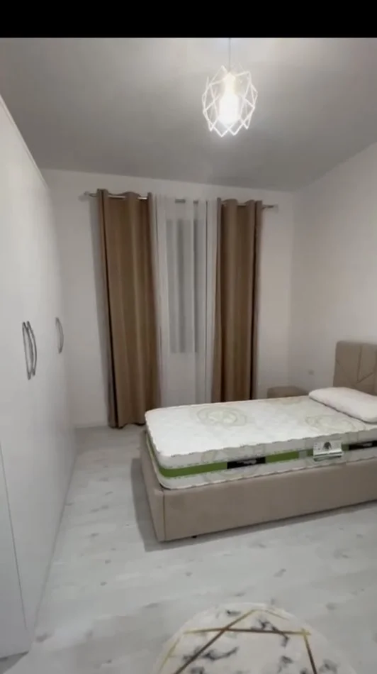 Tirane, jepet me qera apartament 2+1+Ballkon Kati 7, 100 m² 700 € (Don Bosco 2+1+2+Post Parkimi Plotesisht I Mobiluar)