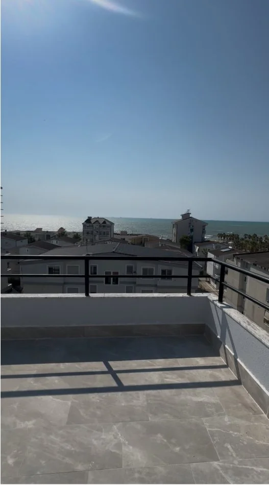 Golem, jepet me qera apartament+verande | Penthouse 1+1+Ballkon Kati 4, 90 m² 800 € 