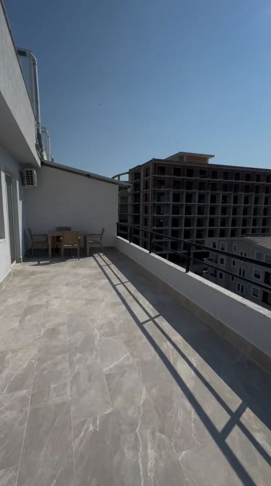 Golem, jepet me qera apartament+verande | Penthouse 1+1+Ballkon Kati 4, 90 m² 800 € 