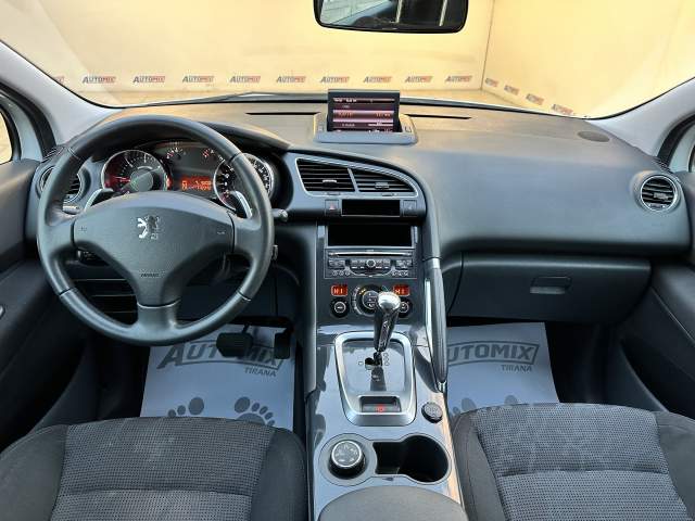 Tirane, shes makine Peugeot 3008 Viti 2010, 7.800 Euro