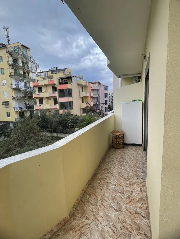 Durres, shitet apartament 2+1+Ballkon Kati 2, 85 m² 85.000 € 