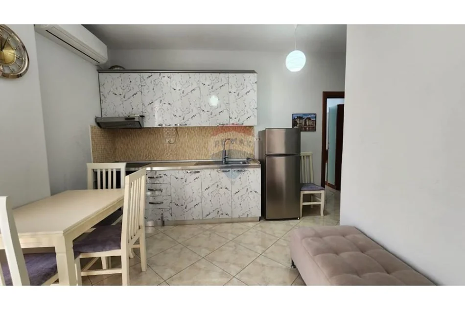 Tirane, shitet apartament 1+1 , 64 m² 89.000 € 