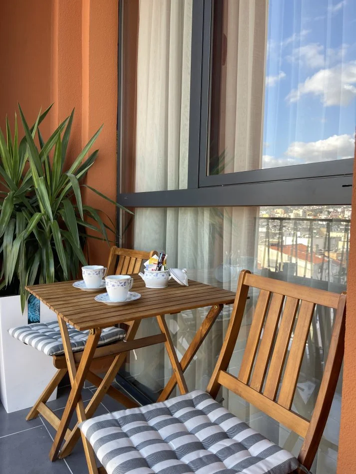 Tirane, jepet me qera apartament 1+1+Aneks+Ballkon Kati 7, 70 m² 600€ (Kompleksi ASL tek QSUT)