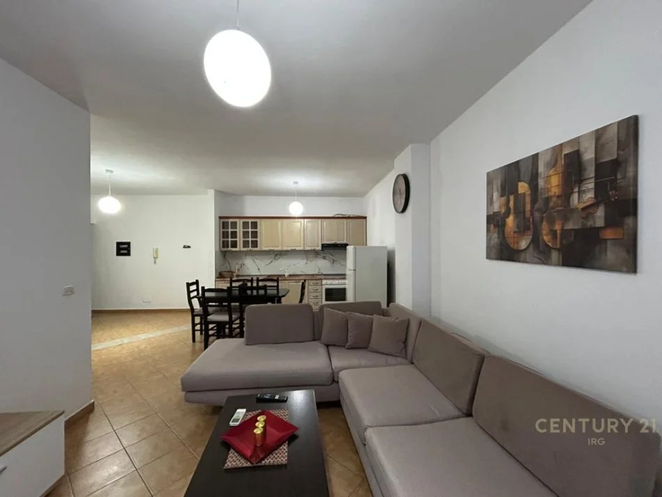 Tirane, jepet me qera apartament 2+1 Kati 7, 101 m² 550 € (Astir)