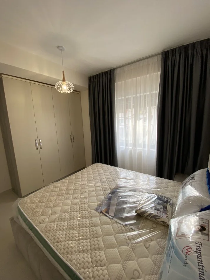 Tirane, Kodra e Diellit 2 QERA 1+1+Parking Kati 4, 65 m² 50.000 Lek (Kodra e Diellit)