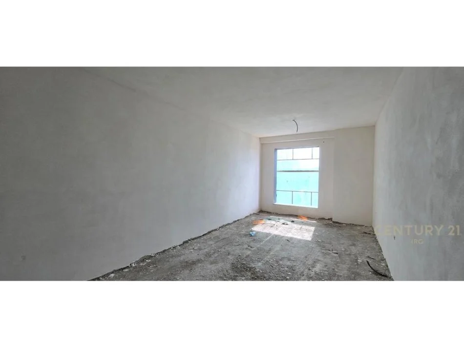 Tirane, shitet apartament 1+1 Kati 5, 78 m² 85.000 € (Paskuqan)