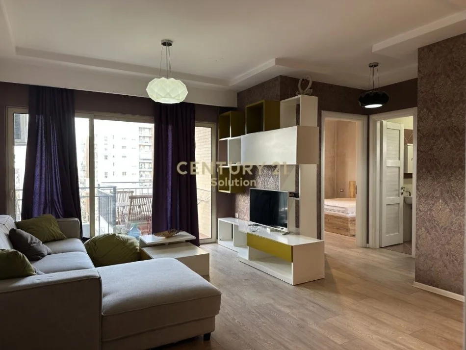Tirane, jepet me qera apartament 2+1 Kati 7, 80 m² 550 € (Fusha Aviacionit)
