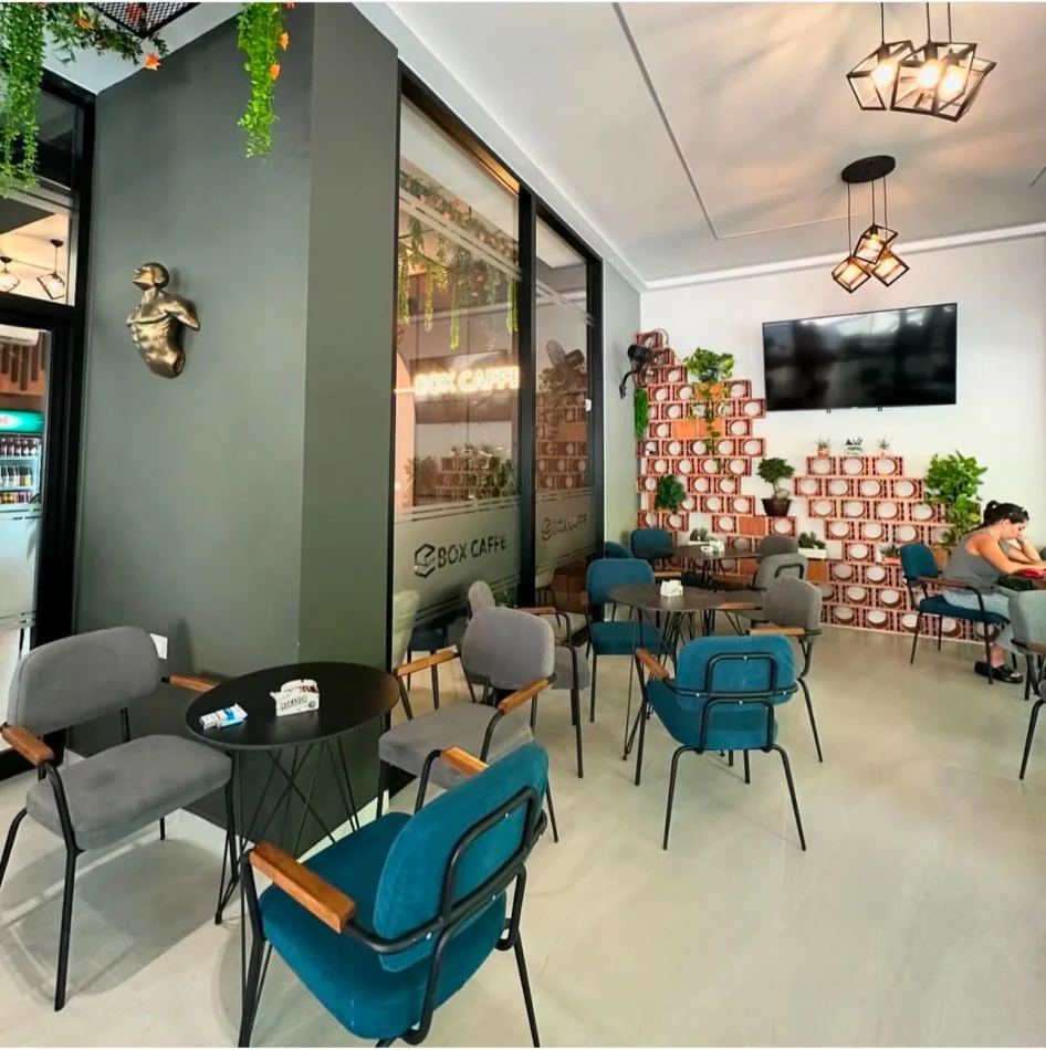 Tirane, shes lokal Kati 0, 100 m² 600.000 € (Hoxha Tasim)