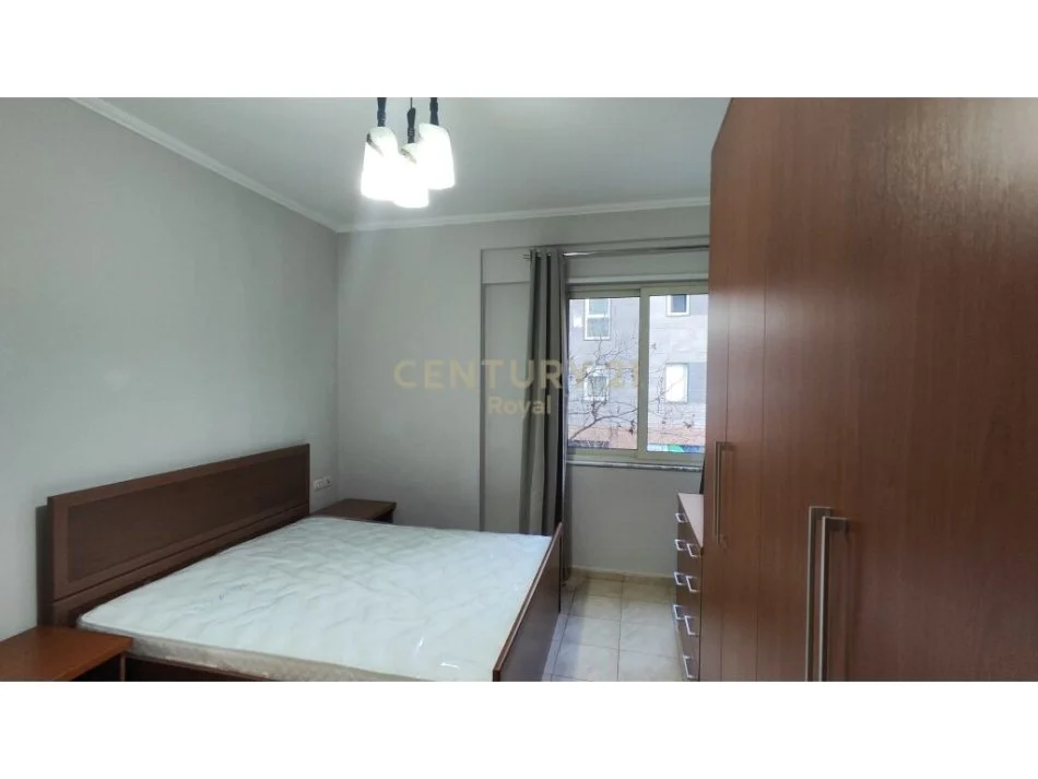 Tirane, jepet me qera apartament 1+1 Kati 2, 60 m² 550 € (Gjimnazi Sami Frasheri)