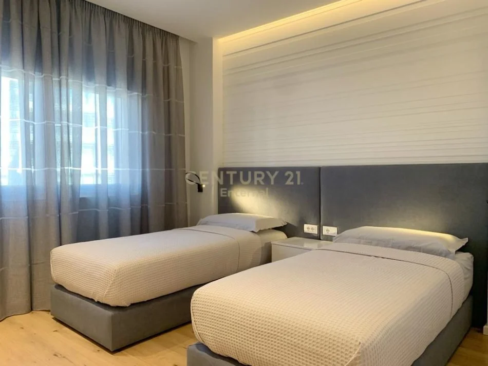 Tirane, jepet me qera apartament 2+1 Kati 6, 97 m² 900 € (Myslym Shyri)