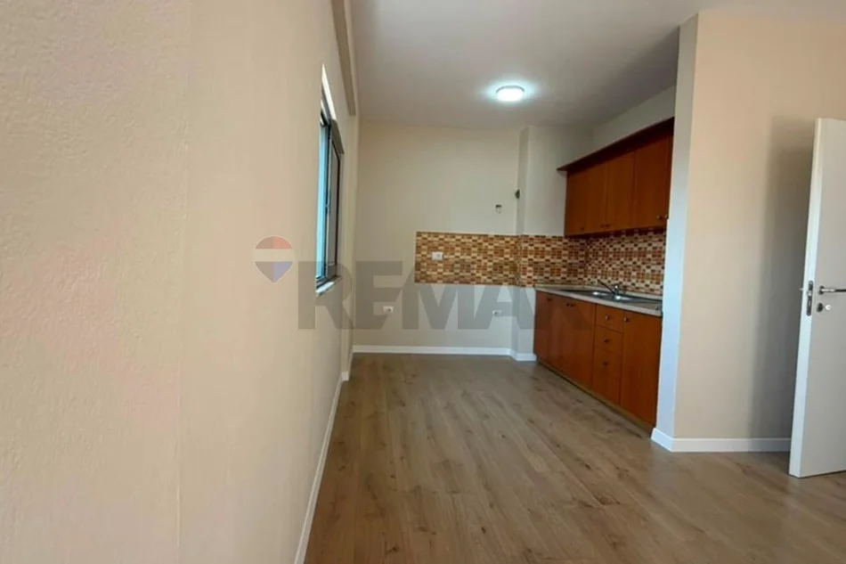 Shqiperi, shitet apartament 2+1 Kati 6, 100 m² 183.000 € (Don Bosko)