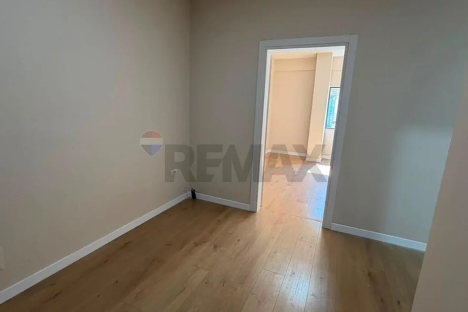Shqiperi, shitet apartament 2+1 Kati 6, 100 m² 183.000 € (Don Bosko)