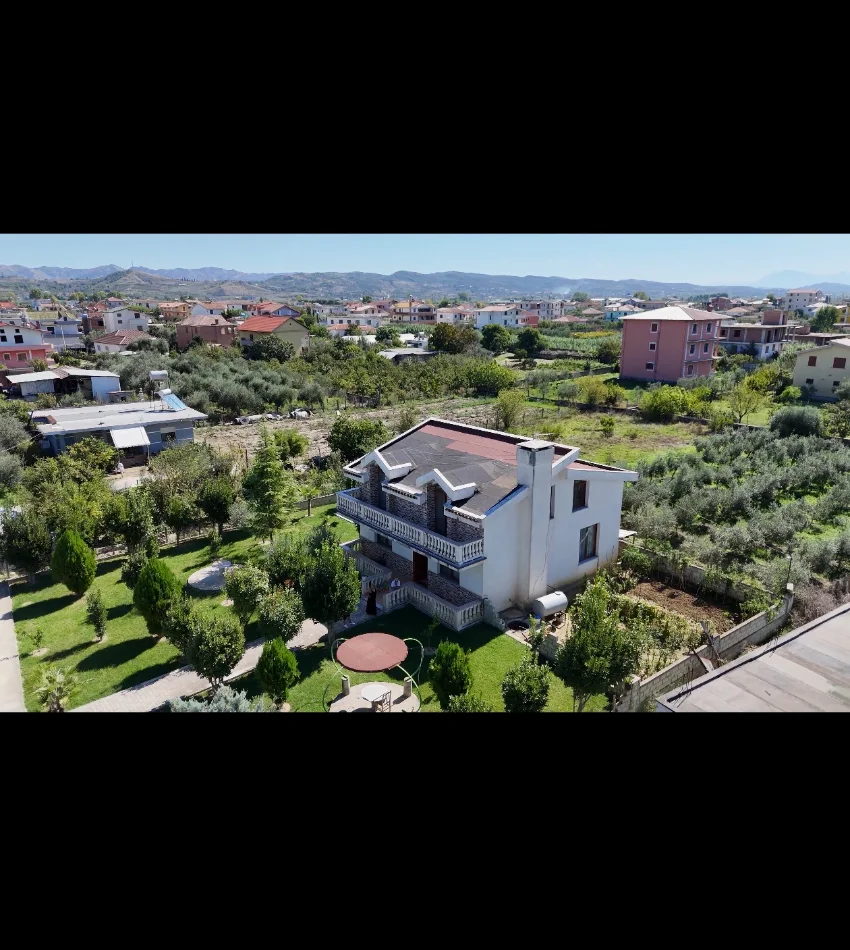 Kavaje, jepet me qera Vile 2 Katshe Kati 2, 800 m² 16.000.000 € (Luzi i vogel)