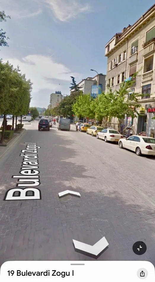 Tirane, shitet dyqan Kati 0, 34 m² 330.000 € (Bulevardi Zogu 1)