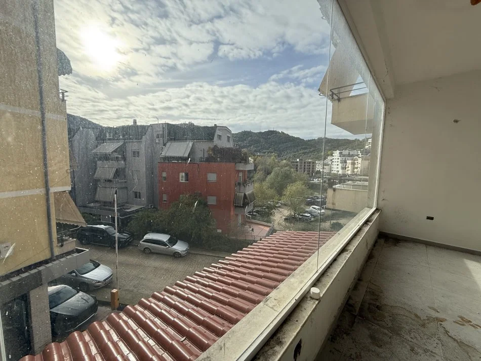 Tirane, shitet apartament 2+1 Kati 0, 80 m² 145.000 € (Hamdi Garunja)