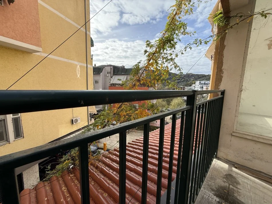 Tirane, shitet apartament 2+1 Kati 0, 80 m² 145.000 € (Hamdi Garunja)