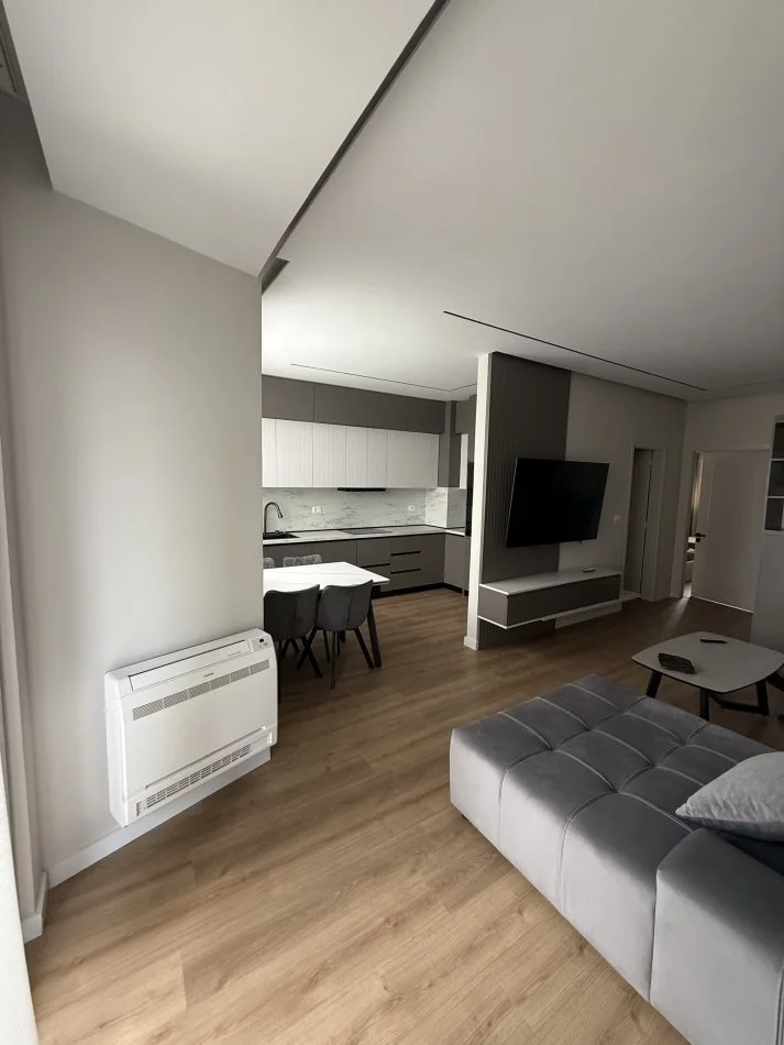 Tirane, shitet apartament 2+1+Ballkon , 113 m² 230.000 € (Astir, Residence e re, prane EGLO)