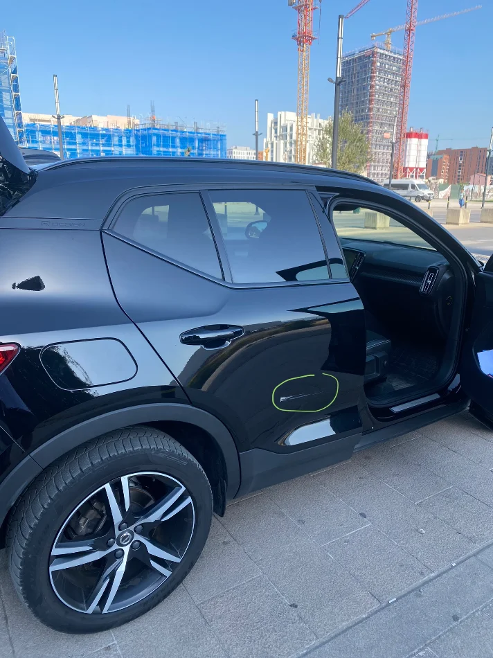 shitet Volvo XC40 R-Design 4x4, viti 2021