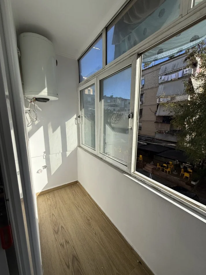 Tirane, shes apartament 1+1 Kati 3, 42 m² 135.000 € 