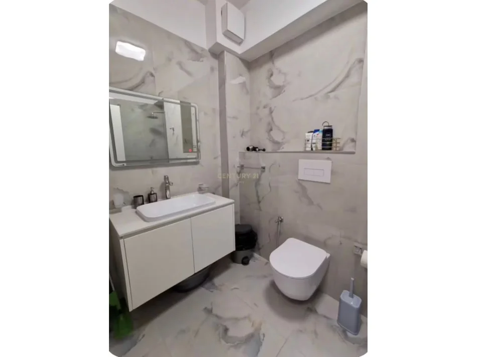 Vlore, shitet apartament 2+1 Kati 3, 60 m² 165.000 € 