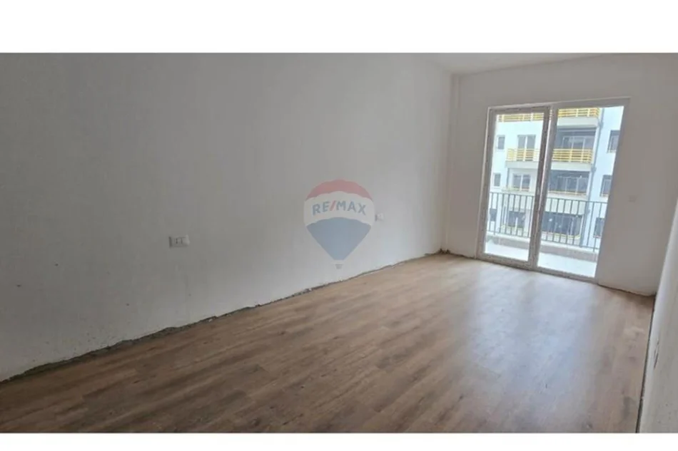 Tirane, shitet apartament 2+1 , 116 m² (Aura Residence)