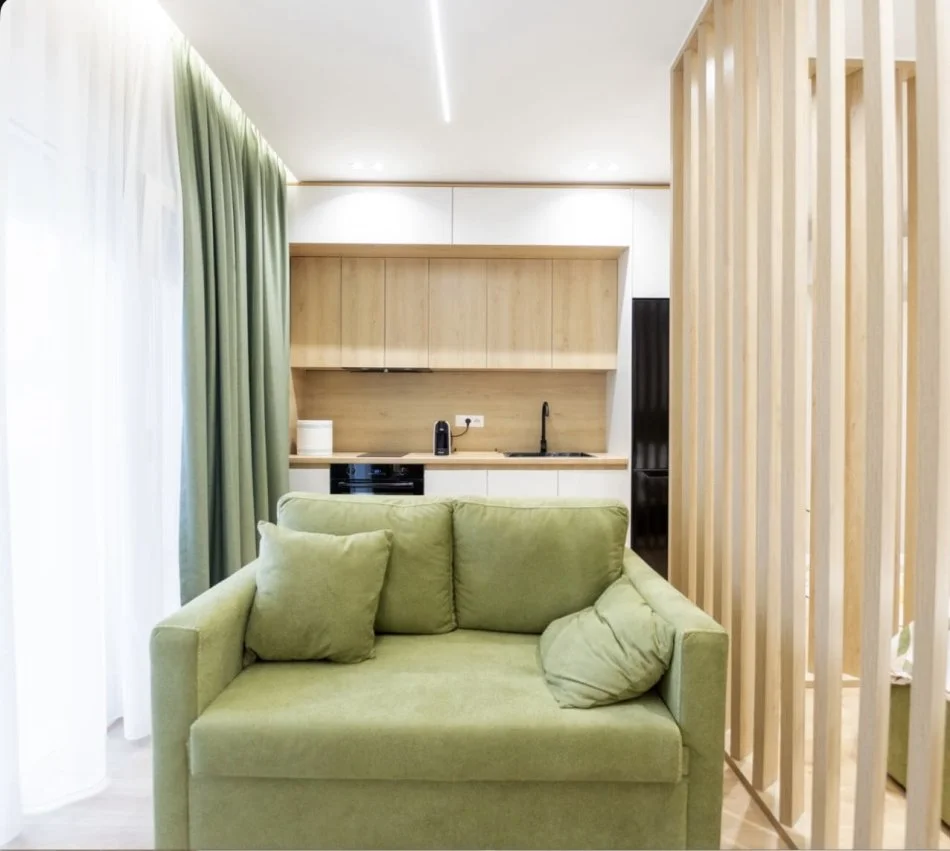 Tirane, jepet me qera garsonier Kati 4, 32 m² 700 € 