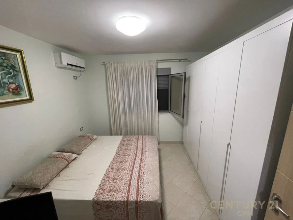 Tirane, shitet apartament 1+1 Kati 4, 54 m² 84.000 € 