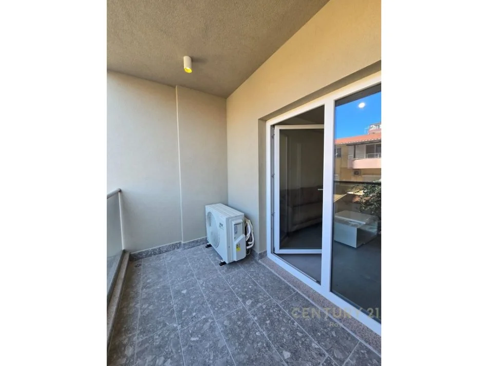 Durres, shitet apartament 1+1 Kati 1, 75 m² 131.320 € (Golem)