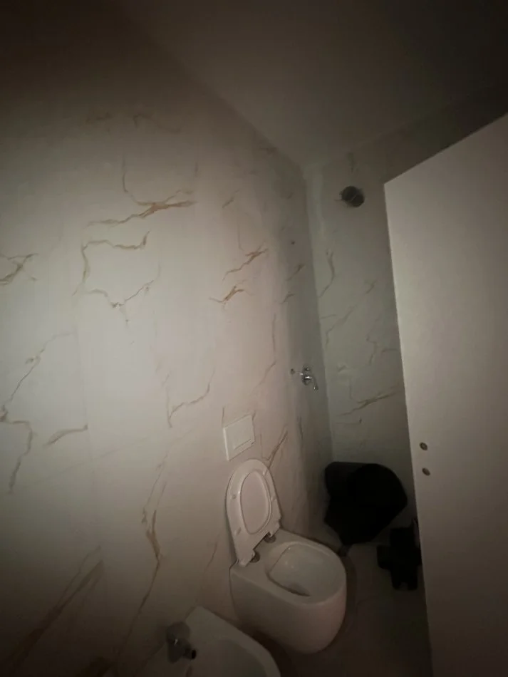 Tirane, shitet apartament 1+1+Ballkon Kati 1, 66 m²  120.000 € (Rruga 5 maj)