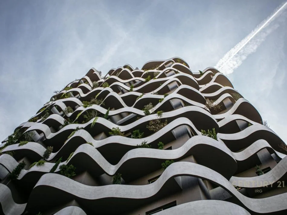 Tirane, jepet me qera apartament 1+1+Ballkon Kati 12, 130 m² 3.000 € 