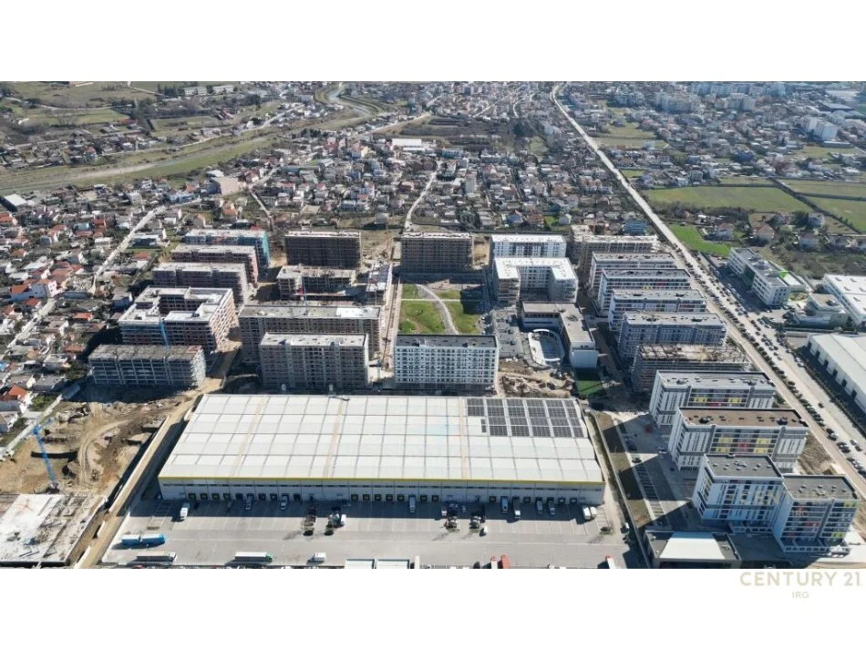 Tirane, shitet apartament 2+1 Kati 1, 95 m² 89.000 € (Univers City)