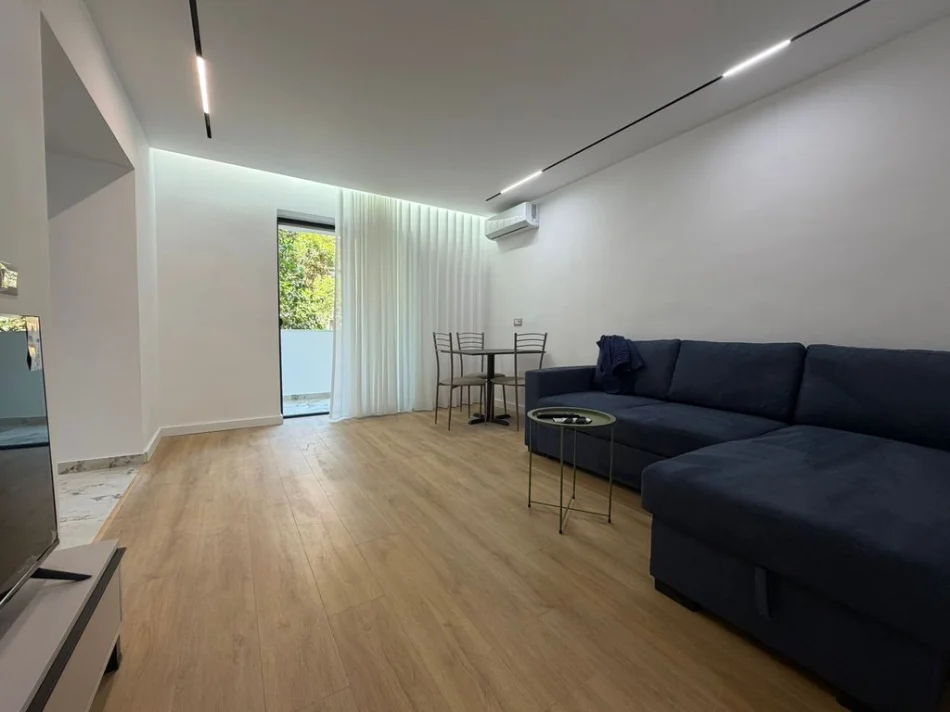 Tirane, shitet apartament 1+1 Kati 2, 48 m² 145.000 € (Shkolla e Baletit)