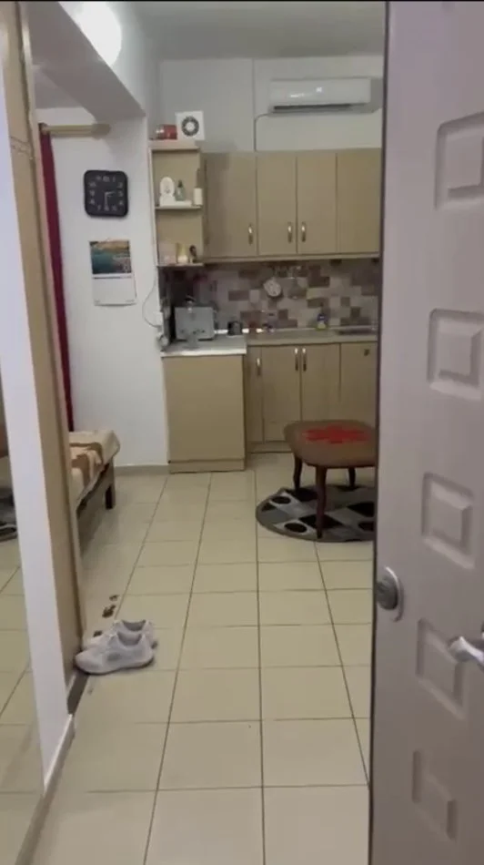 Tirane, jepet me qera apartament 1+1 Kati 1, 45 m² 310 € (Radisoni)