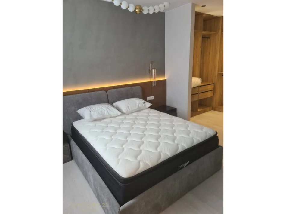 Tirane, jepet me qera apartament 1+1+Aneks+Ballkon Kati 8, 71 m² 650 € (Riverside Residence)