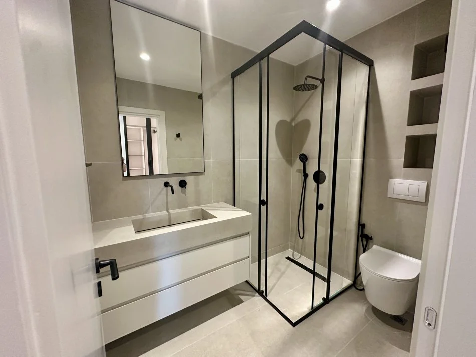 Tirane, 2+1 Kati 8, 103 m² 272.500 €