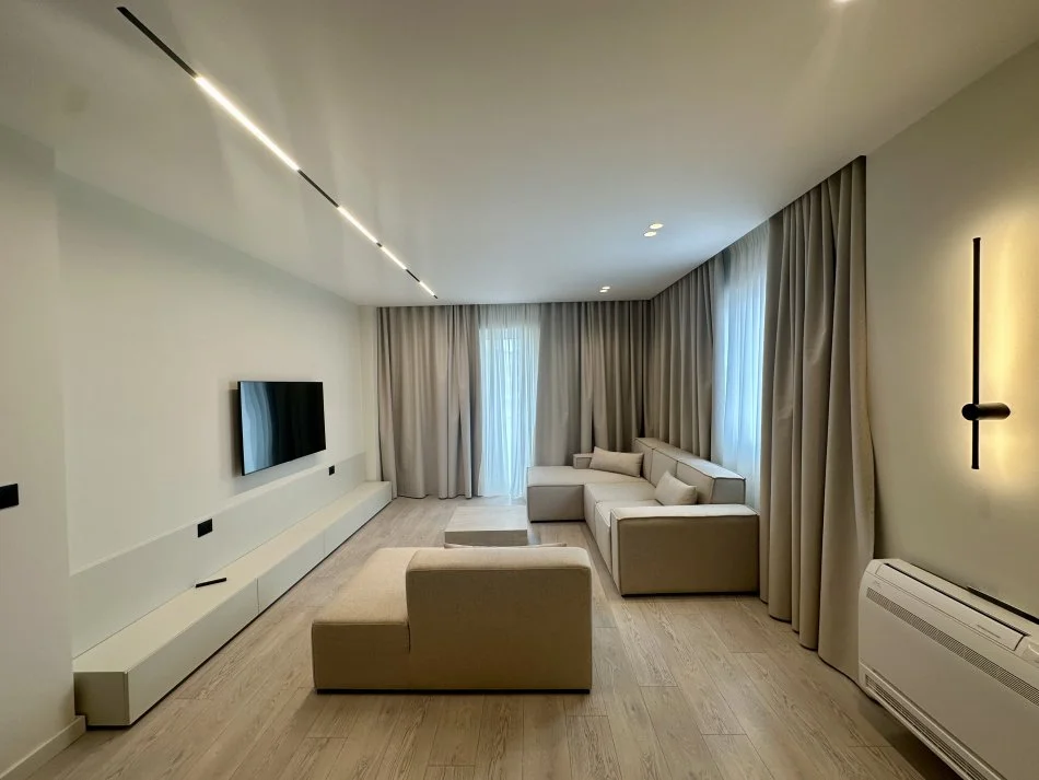 Tirane, 2+1 Kati 8, 103 m² 272.500 €