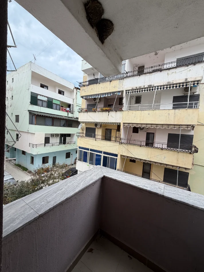 Durres, shitet apartament 1+1+Ballkon Kati 3, 75 m² 70.000 € (Golem)