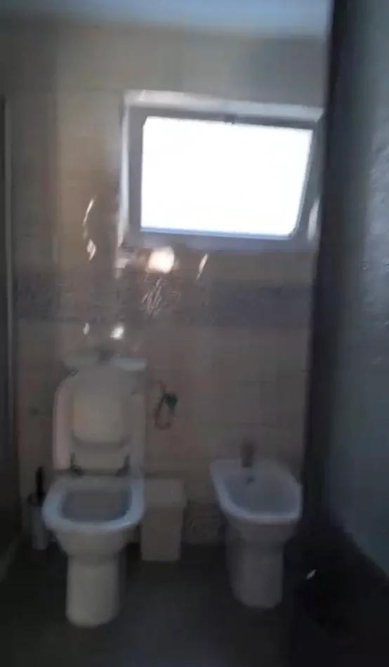 Tirane, jepet me qera apartament 1+1 Kati 1, 70 m² 450 € (Vasil Shanto)