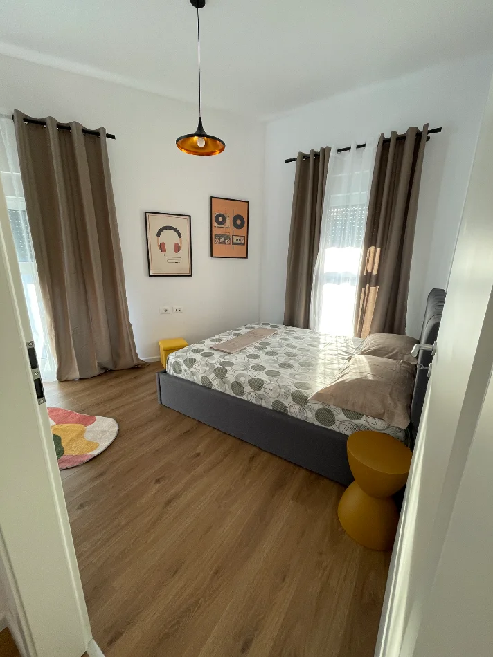 Tirane, jap me qera apartament 1+1+Ballkon Kati 6, 60 m² 450 € (Rruga Pasho Hysa)