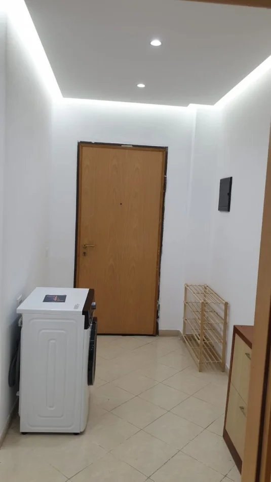 Tirane, jepet me qera apartament 2+1 Kati 2, 60 m² 600 € (Astir)