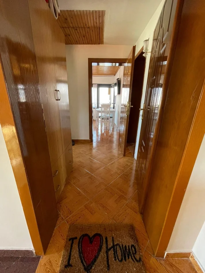 Tirane, jepet me qera apartament 2+1 Kati 3, 100 m² 500 € (Tek Qsut Rruga Selaudin Zorba)