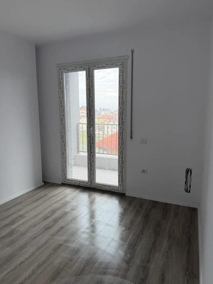 Tirane, shitet apartament 1+1 Kati 4, 83000 € (I Mbaruar Tek Color Splash Rezidence Paskuqan)