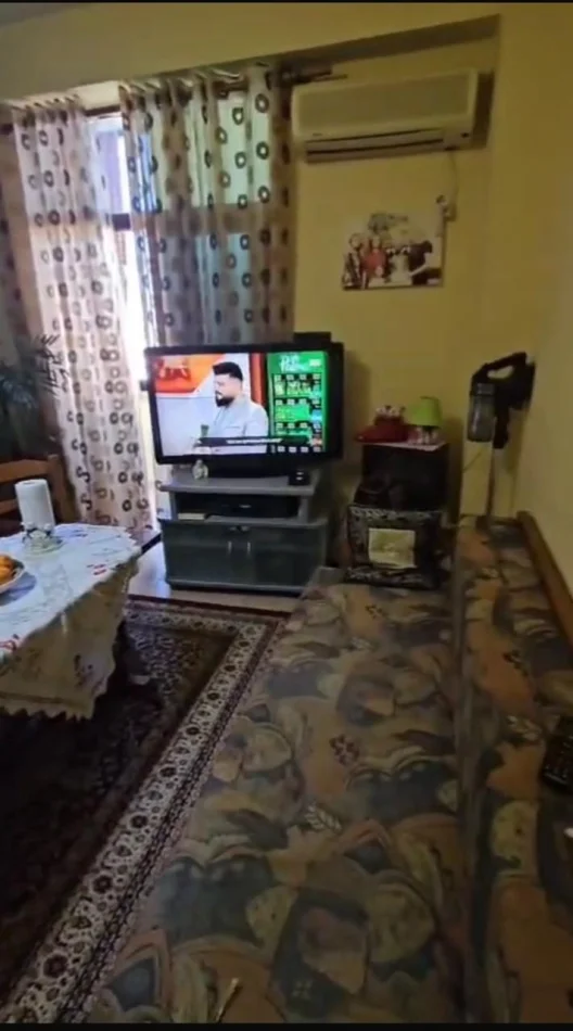 Tirane, jepet me qera apartament 2+1 Kati 5, 100 m² 600 € (Selvia)