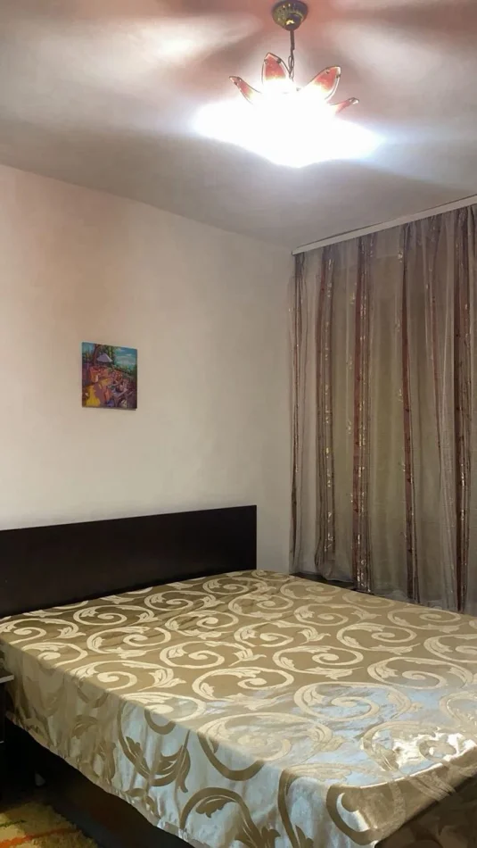 Tirane, jepet me qera apartament 1+1 Kati 3, 60 m² 400 € (Pediatria)