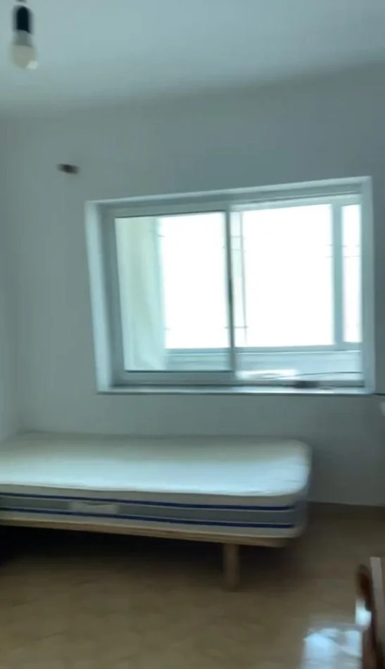 Tirane, jepet me qera apartament 2+1 Kati 1, 70 m² 450 € (Brryli)