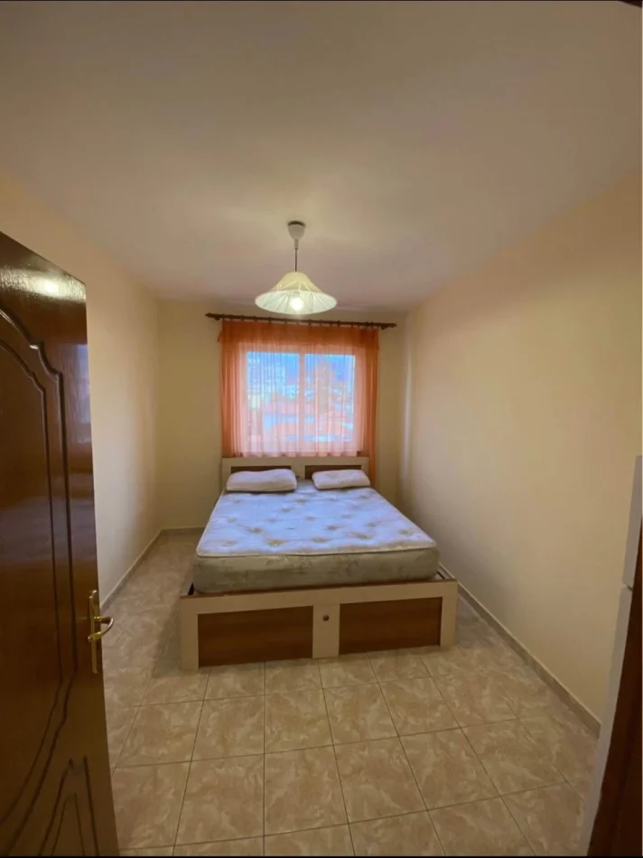 Tirane, jepet me qera apartament 2+1 Kati 5, 80 m² 550 € (Prokuroria e Rrethit Gjyqësor Tiranë)