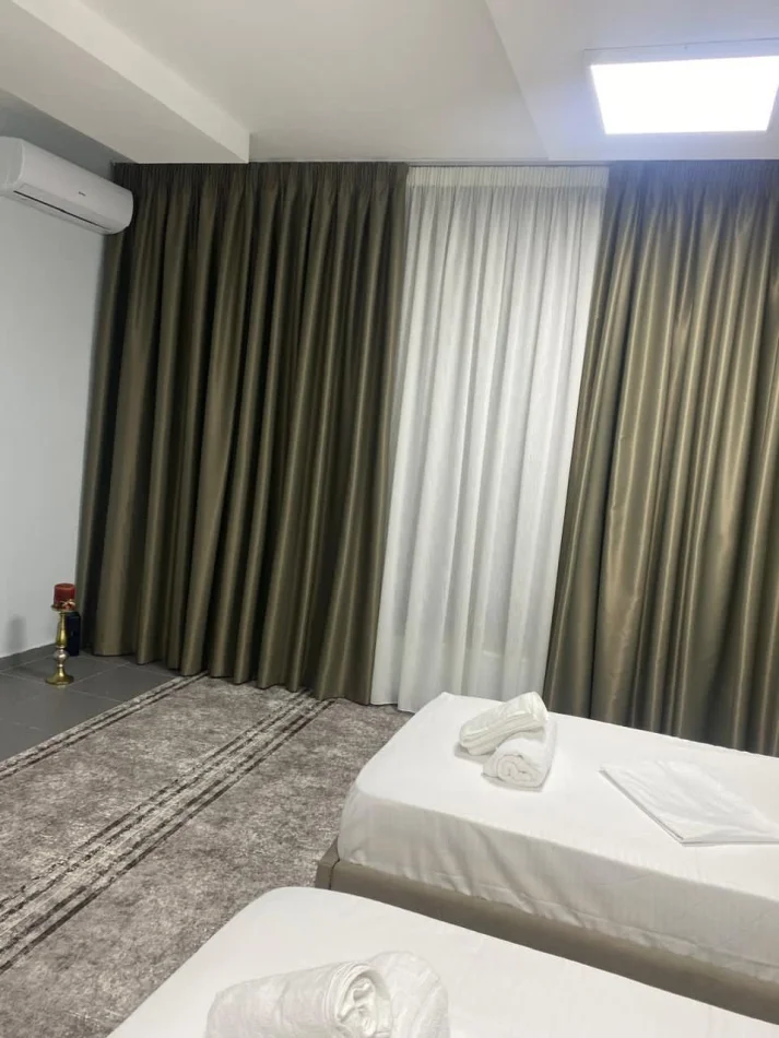 Tirane, jepet me qera apartament 1+1 Kati 0, 35 m² 450 € (Rruga e Kavajës)