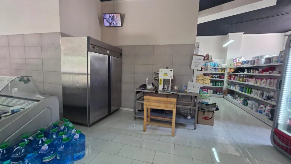 Tirane, jepet me qera ambjent biznesi Kati 0, 130 m² 1.800 € (Selvia)