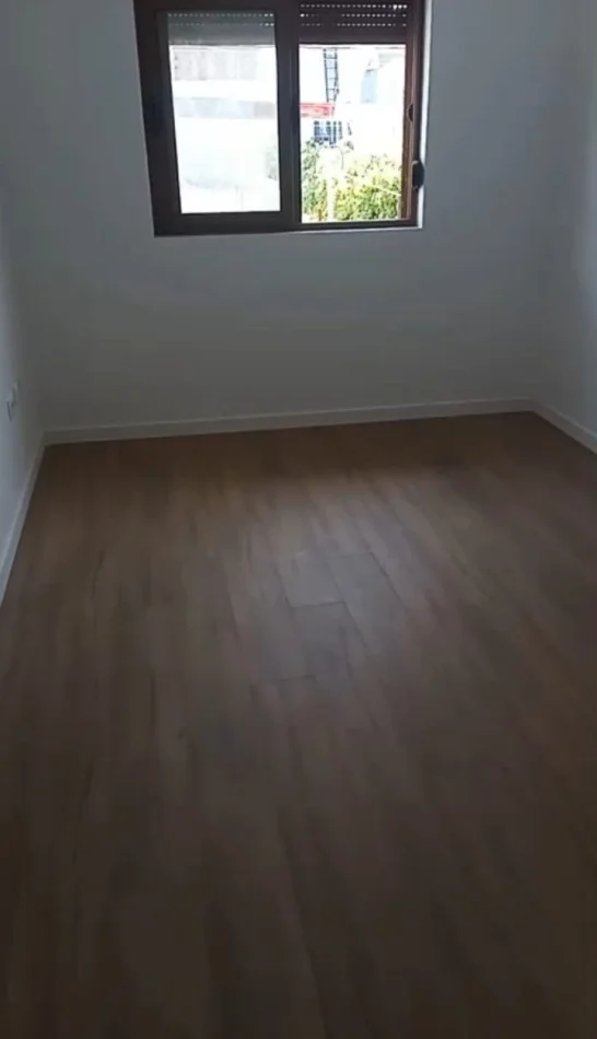 Tirane, jepet me qera apartament 3+1 Kati 2, 120 m² 400 € (Kamëz Municipality)